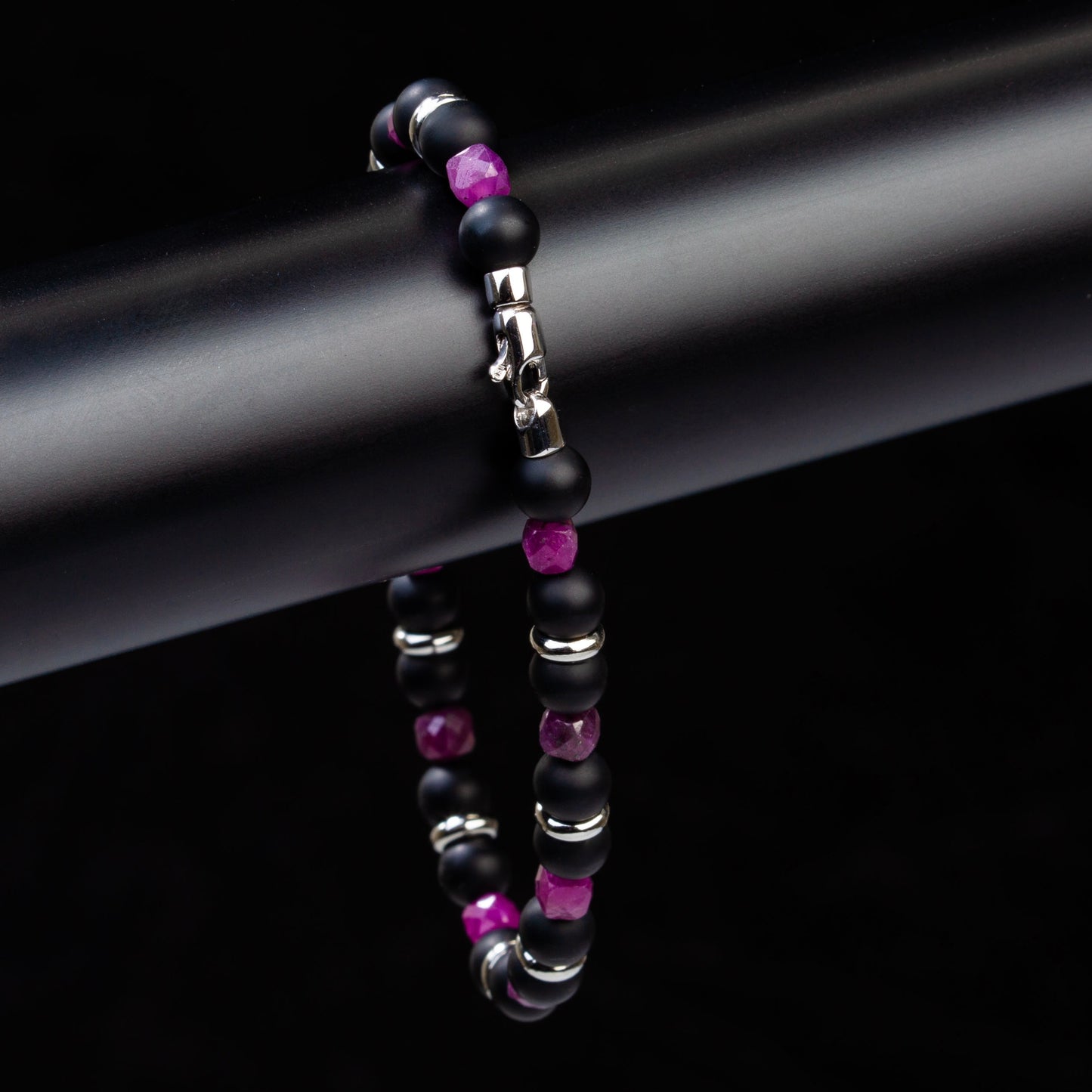 Armband Onyx, Rubin & Edelstahl